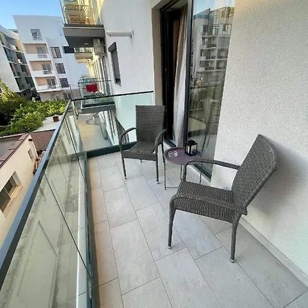 Jap Mamaia Nord - Zona Alezzi Apartament *